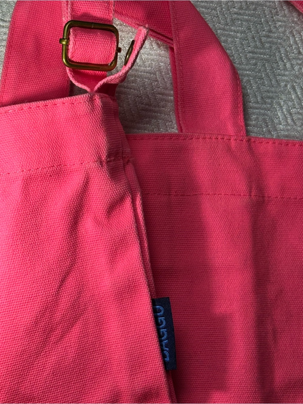 BAGGU Hot Pink Canvas Tote with Adjustable Shoulder Strap - Picture 4 of 9